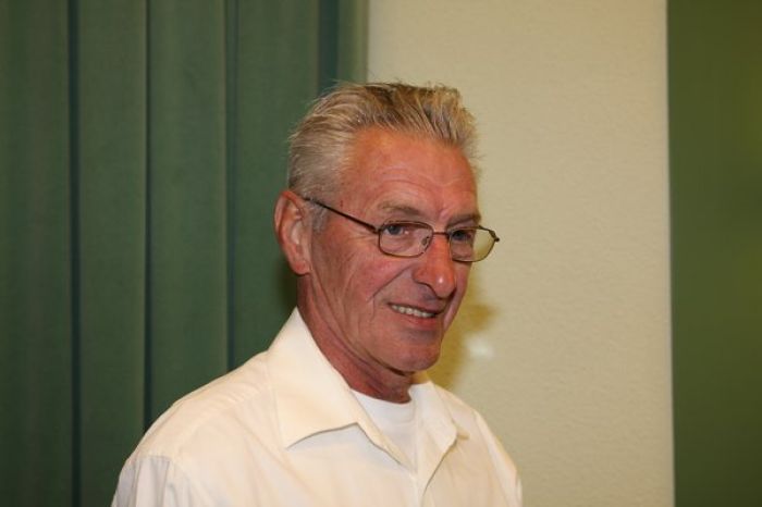 m_1998.jpg