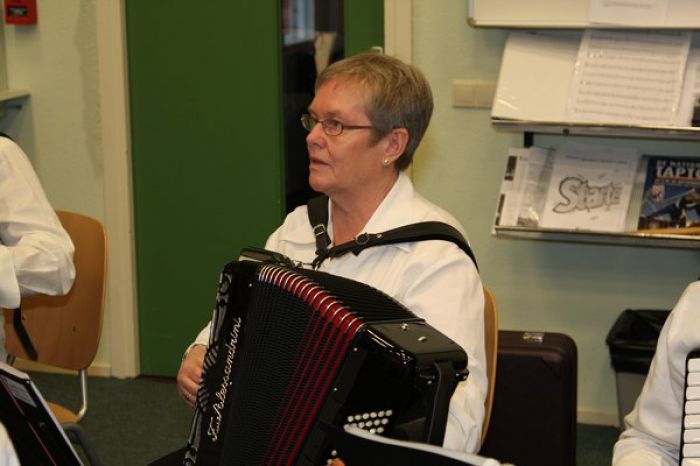 m_2112.jpg
