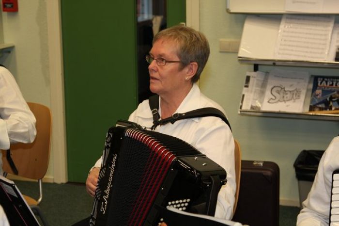 m_2112.jpg